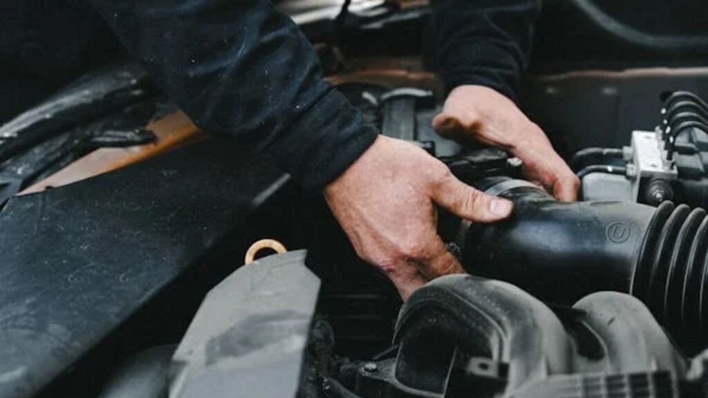 The Appeal of Hood Stacks for Car Enthusiasts