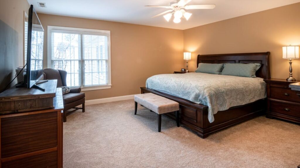 The Importance of Lighting in Farmhouse Decor