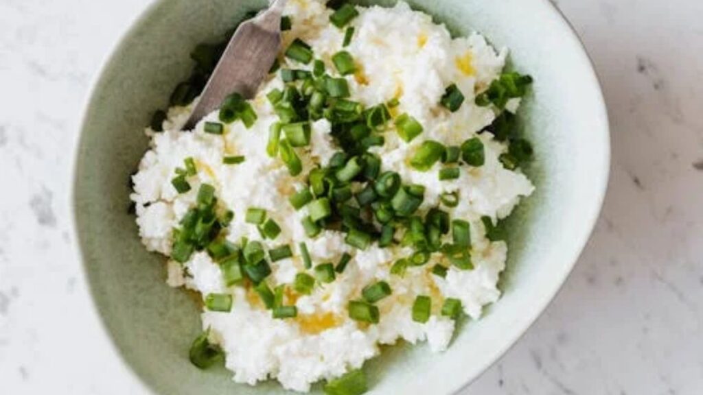 Using Seasonal Ingredients for Freshness